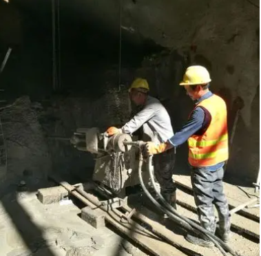 博白水下抗分散灌浆料特点 水下不分散注浆料介绍